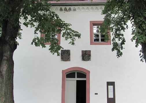 KUS_Foerderung_2004_Fassadenerneuerung_Schloss_Altranstaedt_5.jpg