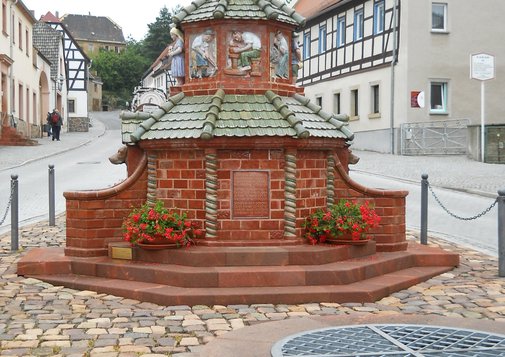KUS Förderung 2004 Sanierung Töpferbrunnen Kohren Sahlis 5