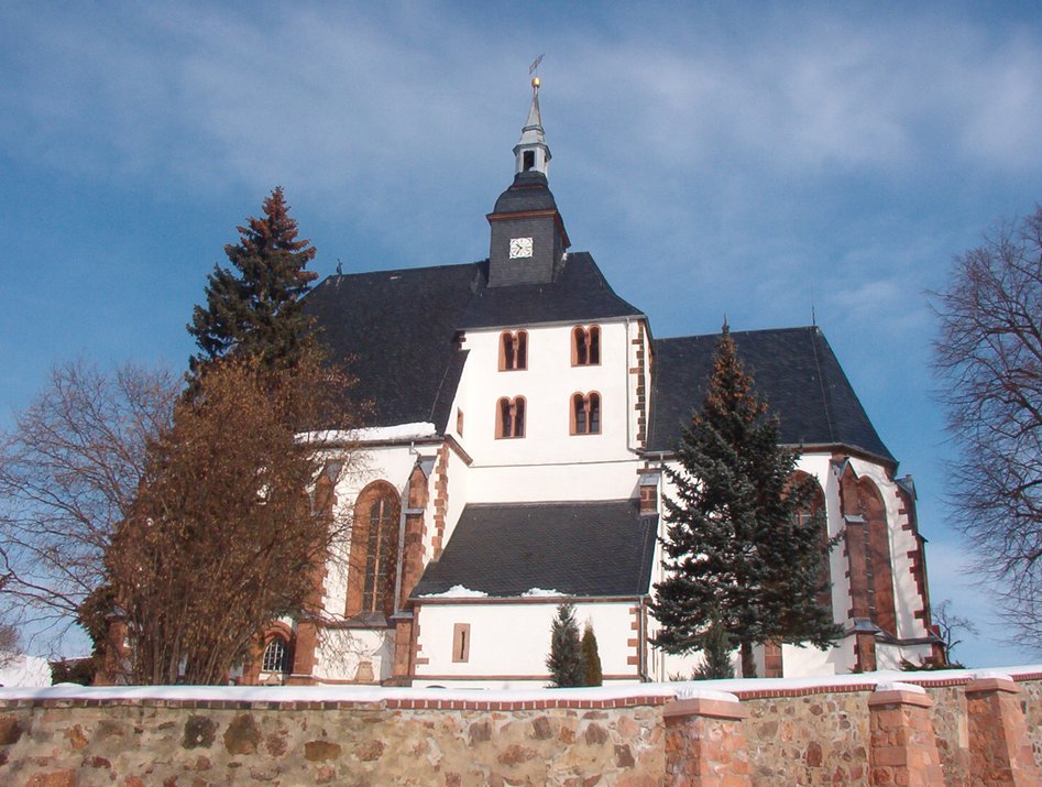 KUS_Foerderung_2005_Sanierung_Kirche_Wickershain_1.jpg