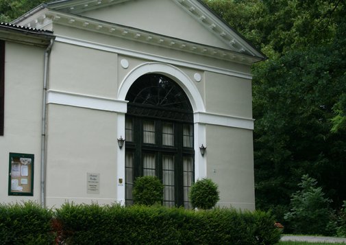 KUS_Foerderung_2006_Restaurierung_Wandgemaelde_Schwindpavillon_1.jpg