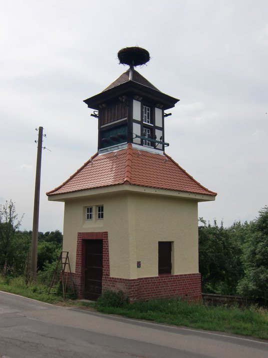 KUS_Foerderung_2010_Sanierung_Transformatorenstation_Saasdorf_1.jpg