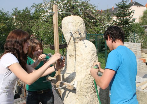 KUS_Foerderung_2011_Bueste_Gymnasium_Groitzsch_2.jpg