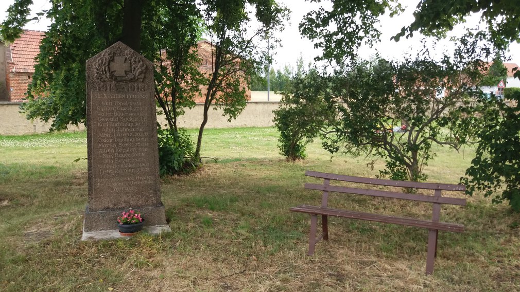 Sanierung_Einfriedung_Friedhof_Gefallenendenkmal_2 (Evangelisch-Lutherische Kirchgemeinde Werben)